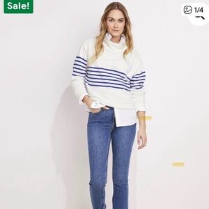 Vineyard Vines Cream Sweatshirt